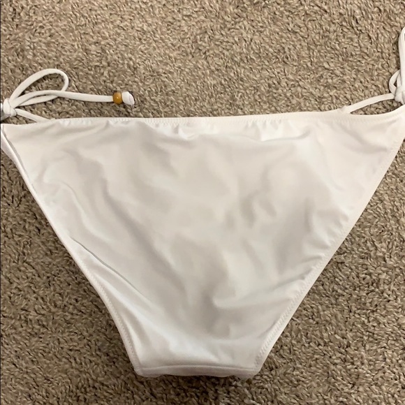 Victoria’s Secret Vibrant Coral Polka Dot Bikini - Picture 4 of 5